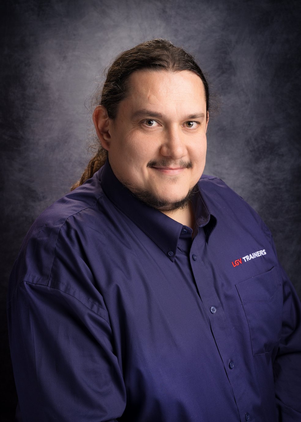 business headshot branding photography portrait AK headshot studio Andrzej Kijak