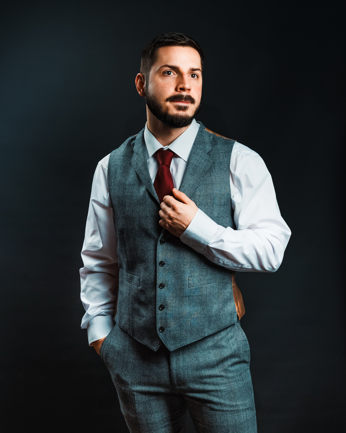 business headshot branding photography portrait AK headshot studio Andrzej Kijak